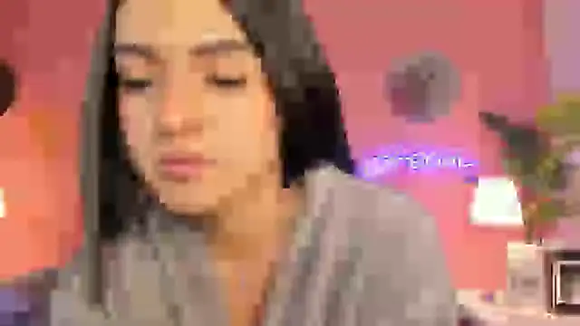 Snapshot of SoySaraa chatting on January 2025 10:19:01 AM SoySaraa online show from January 2025 10:19:01 AM