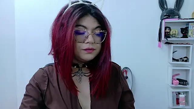 Snapshot of Catwhite_ chatting on January 2025 12:32:02 PM Catwhite online show from January 2025 12:32:02 PM