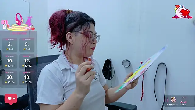 Snapshot of Catwhite_ chatting on March 2025 03:41:01 PM Catwhite online show from March 2025 03:41:01 PM