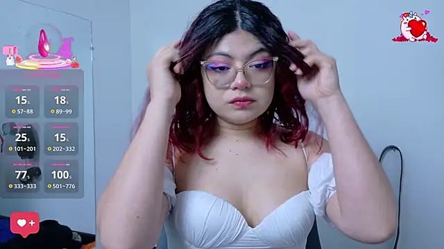 Snapshot of Catwhite_ chatting on March 2025 12:02:02 PM Catwhite online show from March 2025 12:02:02 PM