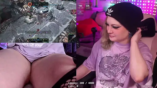 Snapshot of evamila chatting on March 2025 04:27:01 AM evamila online show from March 2025 04:27:01 AM