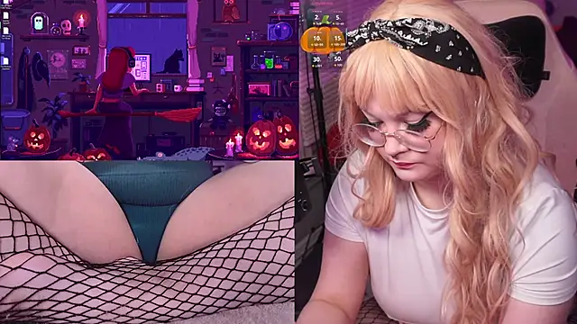 Snapshot of evamila chatting on October 2025 12:20:01 AM evamila online show from October 2025 12:20:01 AM