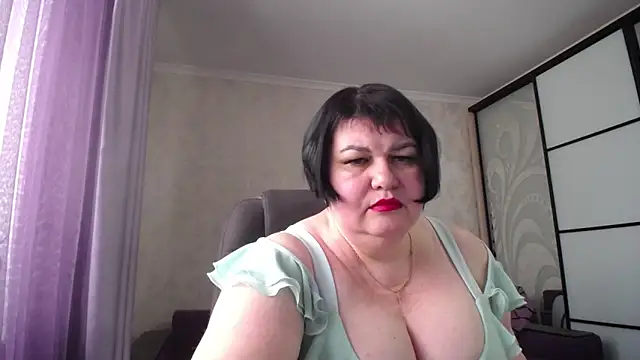 JuicyLady Di online show from February 2025 09:15:01 AM