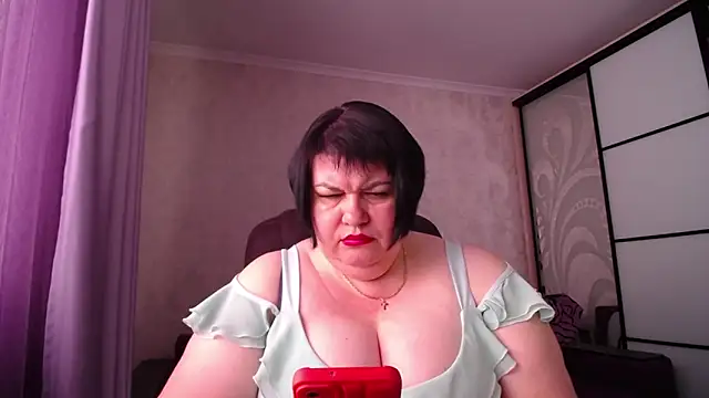 JuicyLady Di online show from September 2025 05:09:02 AM