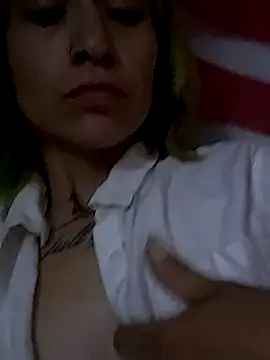 Snapshot of fablob23 chatting on April 2026 11:44:02 AM fablob23 online show from April 2026 11:44:02 AM