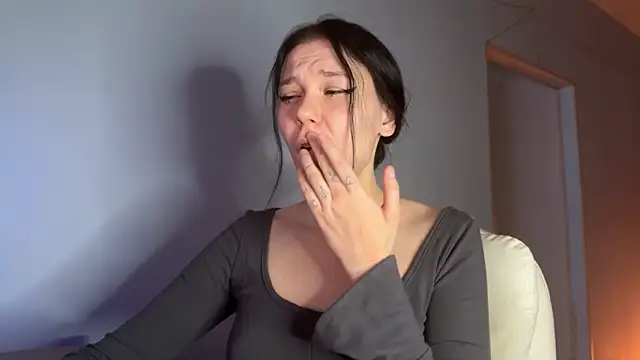 pinkdolly18 online show from March 2026 07:32:01 PM