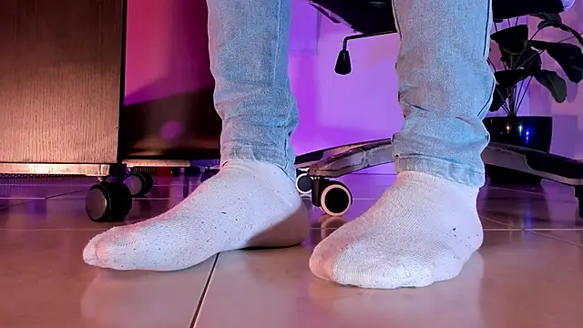 ArchieCollins online show from October 2025 10:18:01 PM