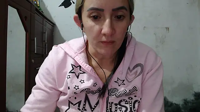 DeepAnal07 online show from February 2026 03:37:02 AM