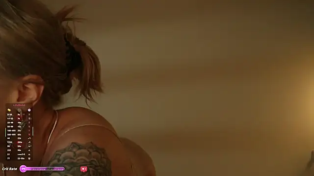 Snapshot of AskAlexa chatting on October 2025 10:45:02 PM AskAlexa online show from October 2025 10:45:02 PM