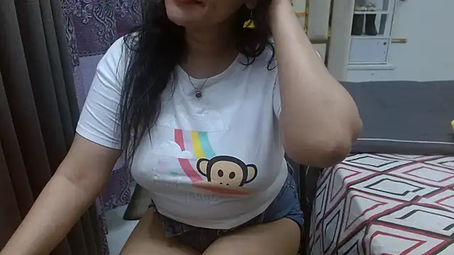 Lovelywife786 online show from May 2026 05:19:01 PM