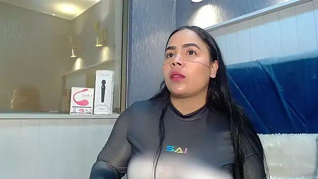 EmilyQueen3x online show from January 2026 01:16:01 PM