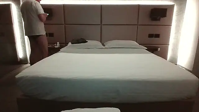 Snapshot of alessexxx24 chatting on January 2025 05:39:01 PM alessexxx24 online show from January 2025 05:39:01 PM