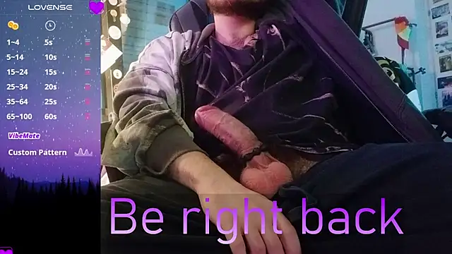 Snapshot of Purple_Flamingo chatting on February 2026 03:43:02 PM Purple Flamingo online show from February 2026 03:43:02 PM