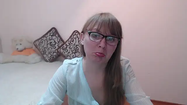 MargotLot online show from February 2025 11:10:01 AM