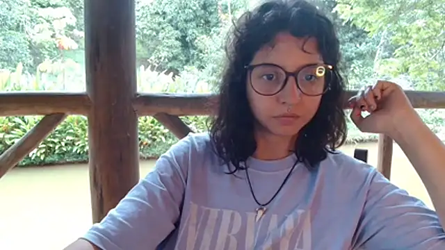 Snapshot of myamillor chatting on November 2025 02:16:02 PM myamillor online show from November 2025 02:16:02 PM