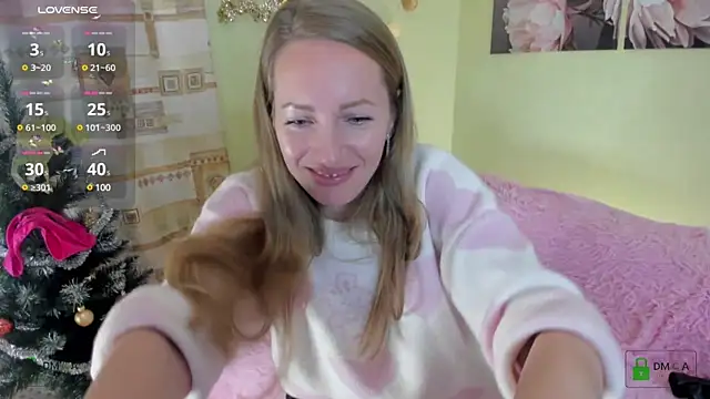 Queenymel online show from December 2024 06:50:01 PM