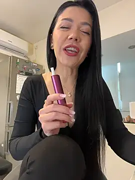 denise k online show from March 2026 11:32:01 AM