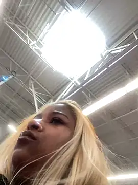 BigFineSelena online show from January 2025 05:32:01 PM