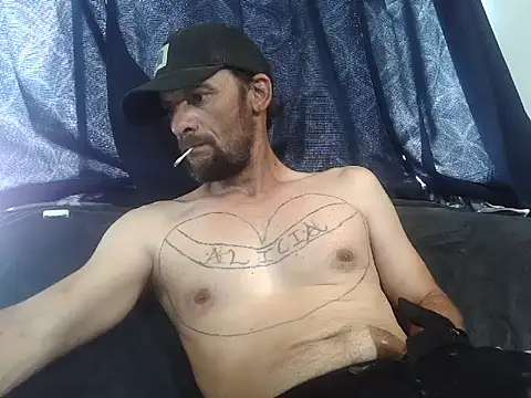 goodick4u28 online show from April 2026 03:31:01 PM