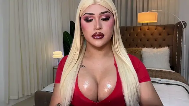 Snapshot of Your_Majesty_Tyra chatting on March 2025 03:13:02 AM Your Majesty Tyra online show from March 2025 03:13:02 AM