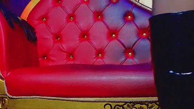 Snapshot of PerlaDivaio chatting on February 2025 01:38:01 PM PerlaDivaio online show from February 2025 01:38:01 PM