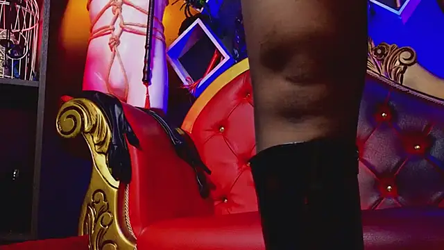 Snapshot of PerlaDivaio chatting on February 2025 02:54:02 PM PerlaDivaio online show from February 2025 02:54:02 PM