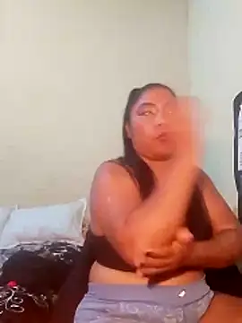 rosmery-navarro online show from February 2026 05:03:02 AM