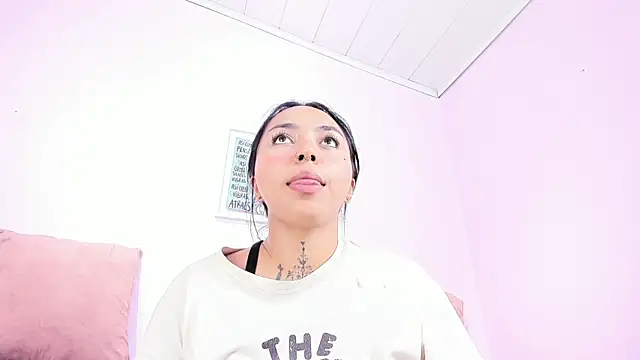 miss soffi  online show from July 2026 05:45:02 PM