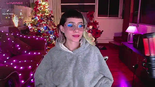 Snapshot of Aquamarinebubble chatting on January 2025 07:52:02 AM Aquamarinebubble online show from January 2025 07:52:02 AM