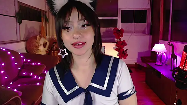 Snapshot of Aquamarinebubble chatting on November 2025 02:13:01 AM Aquamarinebubble online show from November 2025 02:13:01 AM