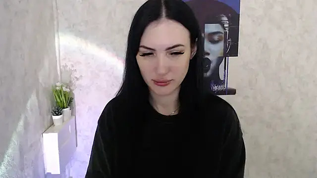 MisssShy  online show from October 2025 04:33:01 PM