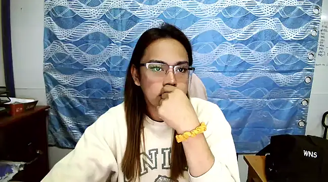 Snapshot of Your_PrettyGirlxxx chatting on March 2025 03:02:02 AM Your PrettyGirlxxx online show from March 2025 03:02:02 AM