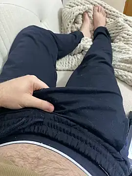 Snapshot of okanist chatting on January 2025 12:05:02 AM okanist online show from January 2025 12:05:02 AM