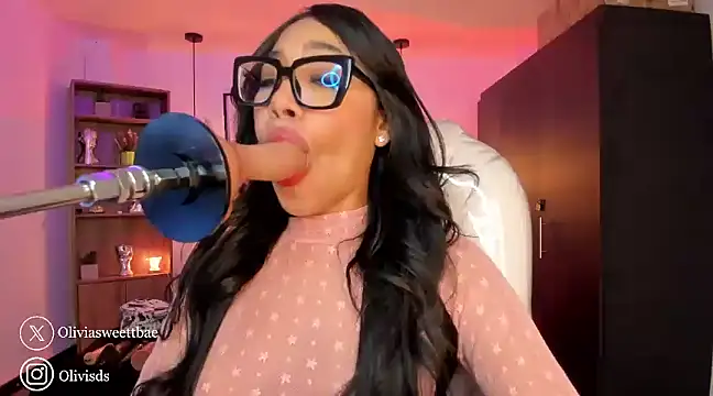 Olivia ds online show from January 2025 04:03:01 AM