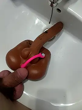 Snapshot of Latin_AssBreaker chatting on January 2026 03:20:02 AM Latin AssBreaker online show from January 2026 03:20:02 AM