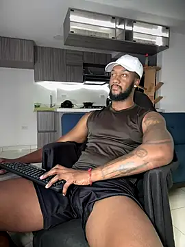 blackdrey18 online show from October 2025 01:56:01 PM