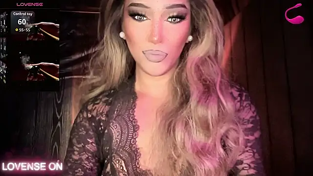 Snapshot of Lo_la_69 chatting on March 2026 06:40:01 AM Lo la 69 online show from March 2026 06:40:01 AM