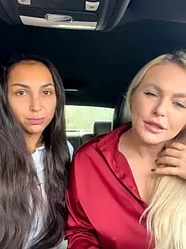 Snapshot of Keep_us_wild chatting on December 2024 03:15:02 AM Keep us wild online show from December 2024 03:15:02 AM