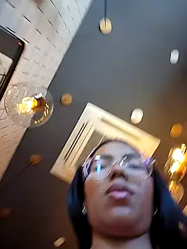 Snapshot of SheenaBrooke chatting on January 2025 06:27:02 PM SheenaBrooke online show from January 2025 06:27:02 PM