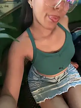 Snapshot of SheenaBrooke chatting on February 2025 11:06:01 PM SheenaBrooke online show from February 2025 11:06:01 PM