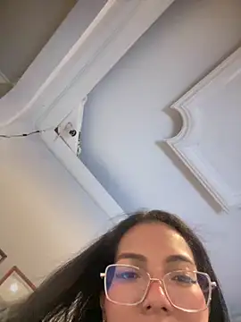 Snapshot of SheenaBrooke chatting on February 2025 04:23:02 AM SheenaBrooke online show from February 2025 04:23:02 AM