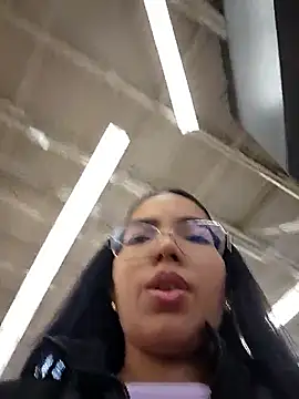 Snapshot of SheenaBrooke chatting on September 2025 07:41:01 PM SheenaBrooke online show from September 2025 07:41:01 PM