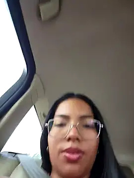 Snapshot of SheenaBrooke chatting on October 2025 04:16:01 PM SheenaBrooke online show from October 2025 04:16:01 PM