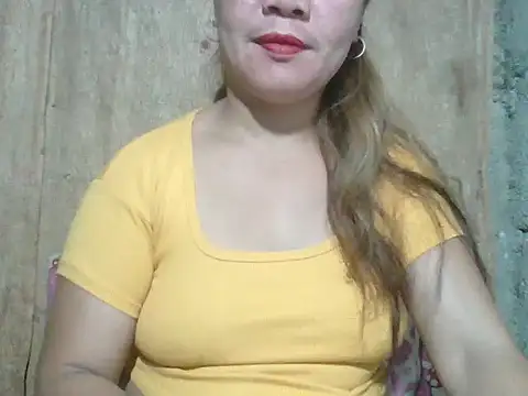 Snapshot of HungryPussypinayX chatting on September 2025 01:00:01 PM HungryPussypinayX online show from September 2025 01:00:01 PM