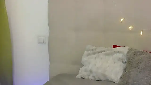 PetersEmily online show from January 2025 10:47:02 PM