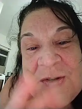 Yaya Mineira online show from May 2026 12:18:01 AM