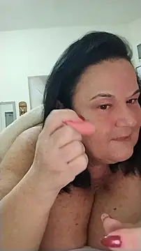 Yaya Mineira online show from July 2026 10:01:02 PM