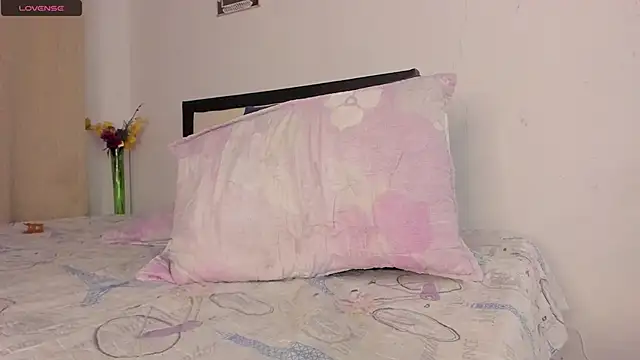 Snapshot of alicia_rouusel chatting on December 2024 03:15:02 AM alicia rouusel online show from December 2024 03:15:02 AM