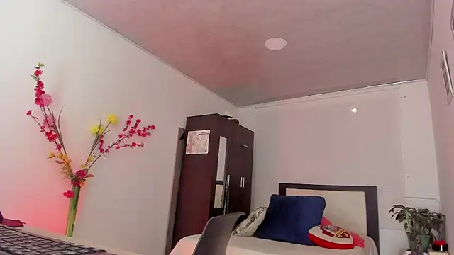 Snapshot of alicia_rouusel chatting on March 2025 12:47:02 AM alicia rouusel online show from March 2025 12:47:02 AM