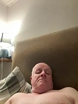 locallad88 online show from March 2026 06:15:02 PM